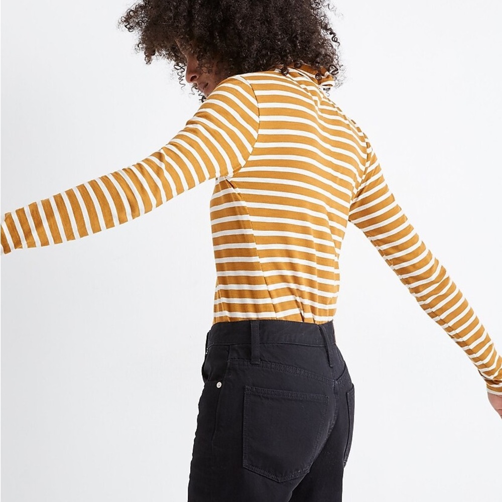 Madewell Women’s Long Sleeve T with Turtleneck (size S) - Picture 2 of 7